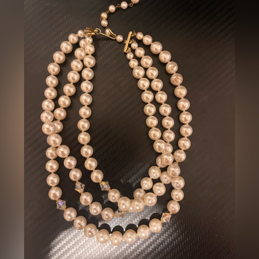 Source Unknown Triple-Strand Pearl Necklace